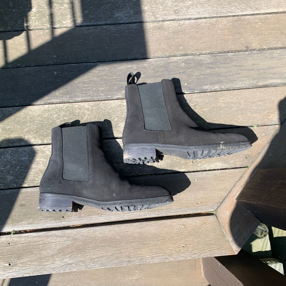 Margaux, black Chelsea boots, size 7.5 (38) / Medium, light wear, waterproofed